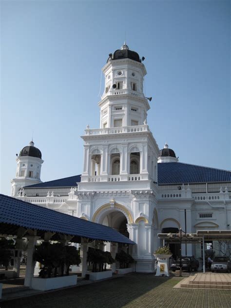 Muhammad amirul firdaus bin mat arif. 조호바루(Johor Bahru)-마지드 술탄 아부 바카르(Masjid Sultan Abu Bakar)