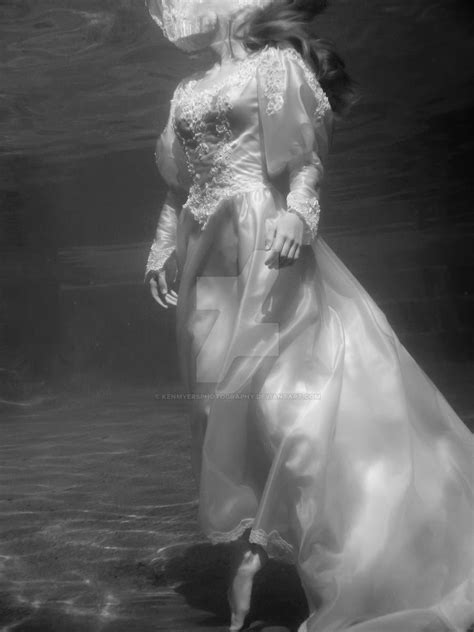 Underwater Wedding Dress By Kenmyersphotography On Deviantart