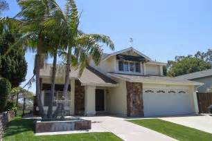 Ladies on ladders is a san diego painting company specialized in interior painting. San Diego home price hits all-time high of $525K - The San ...