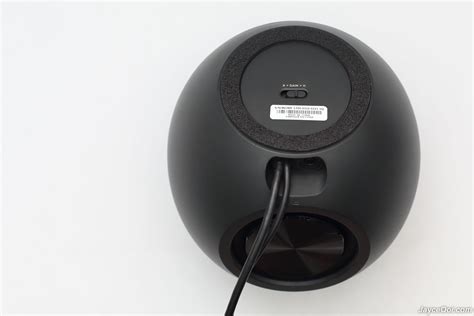 Creative Pebble V3 Review Ultra Clear Minimalistic 20 Speakers With