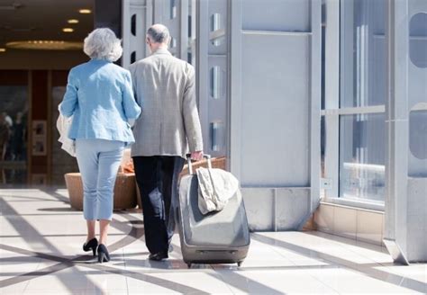 Slm 7 Helpful Holiday Travel Tips For Seniors