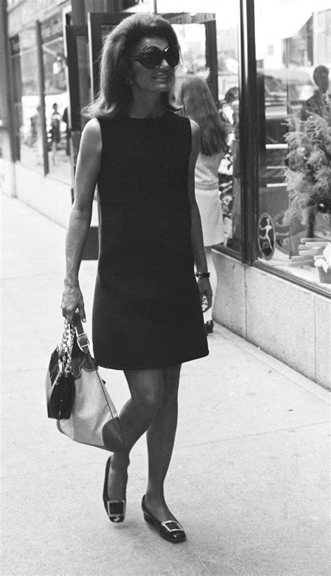 Channel Fashion Icon Jackie Kennedy With These Style Lessons Artofit