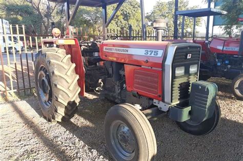 Massey Ferguson Mf 375 4x2 2wd Tractors Tractors For Sale In Gauteng R 175000 On Agrimag