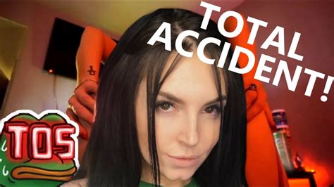 Auge Lustig Schlagen Miss Behavin Ban Video Clip Rafflesia Arnoldi