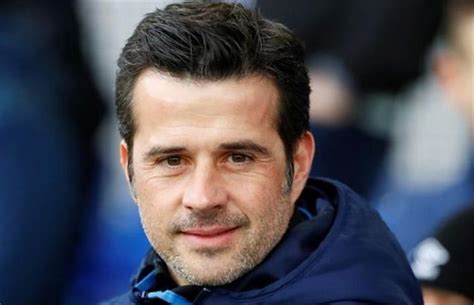 كأس دوري الأمير محمد بن سلمان. مدرب إيفرتون بعد الفوز على تشيلسي: لم أكن راضيًا عن الأداء ...