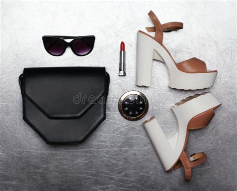 Fashion Luxury Female Set Black Handbag Clutch Sunglasses Shoes