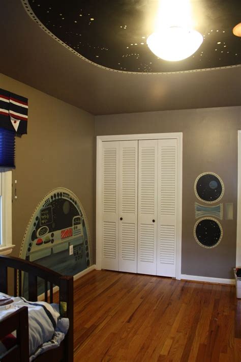 Compared to other star projector, ecowho sky projector with green laser run smithsonian optics room planetarium and dual projector science kit, black/blue. Very cool planetarium ceiling idea. Glow in the dark stars ...