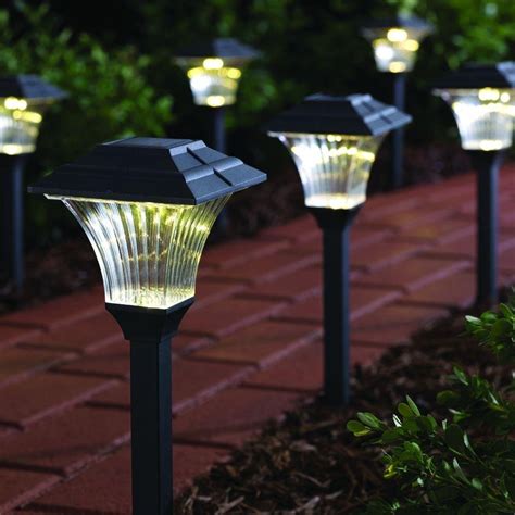 9 Types Of Outdoor Lights For Your Home