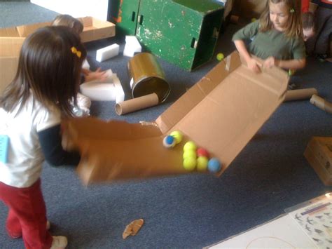 Teacher Tom A Tutorial On Playing With Cardboard Boxes Creative