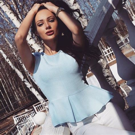 Julia Adasheva On Instagram “Какая же прекрасная погода ☀️☀️☀️” Gorgeous Girls Fashion Sexy