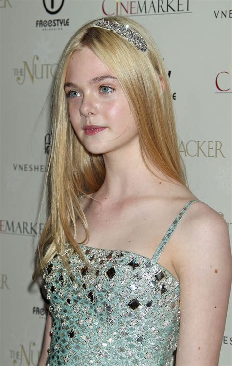 All Top Hollywood Celebrities Elle Fanning Biography