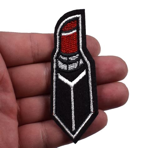 2pcs Lip Lipstick Embroidered Sequins Iron On Patch Cloth Patches Woman