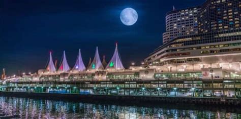 A Massive Full Snow Moon Is Set To Illuminate Vancouver Skies This