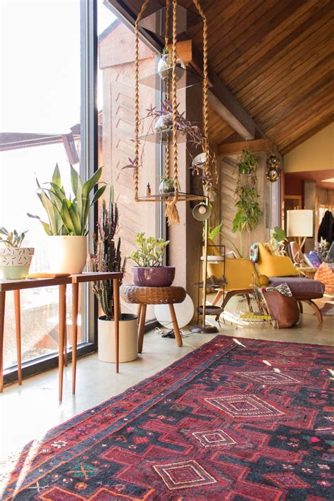 42 Modern Bohemian Living Room Decor Ideas | Modern bohemian living room, Bohemian living room ...