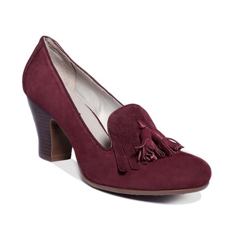 An invitation to break the rules. Hush puppies Lonna Pumps in Red (Plum Suede) | Lyst