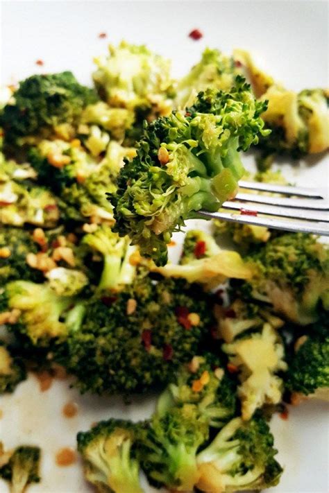 Using the air fryer to roast broccoli is faster than using. Ginger Broccoli | Low calorie vegetables, Broccoli recipes, Broccoli
