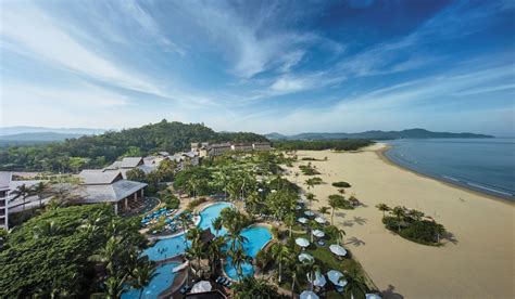 It's a perfect winter getaway whether you're going with the kids for a beach holiday or you're after. » Shangri-La's Rasa Ria Resort & Spa