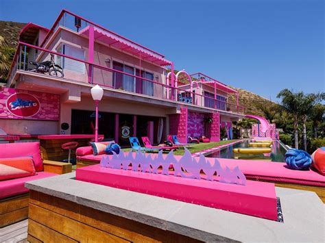 Barbie S Iconic Malibu Dreamhouse Is Back On Airbnb After All Pink