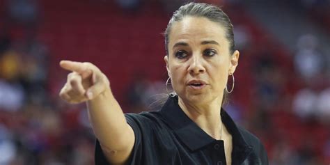 Becky Hammon Is Now A Legit Nba Head Coaching Candidate Business Insider