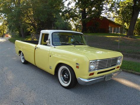 Yellow 57k 1974 Ih 100d Pickup For Sale