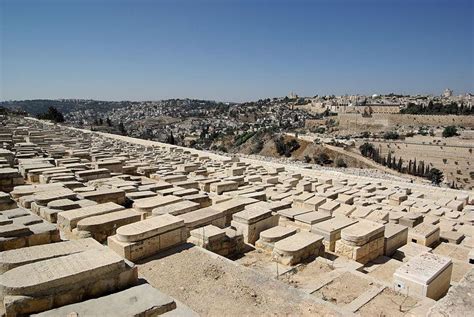 Old Jewish Cemetery Jerusalem
