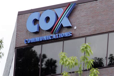 Axios Sold To Cox What Does It All Mean Poynter