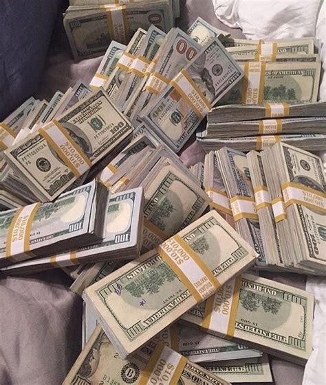 Money Gold Cash Stack Earn Goals And Motivation Wealth And Dollar Bills