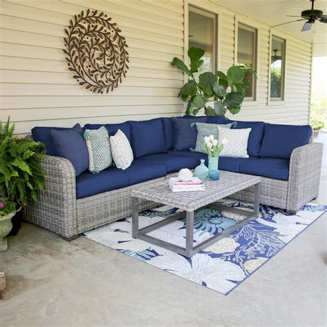 Leisure Made Forsyth 5 Piece Wicker Outdoor Sectional Set With Navy