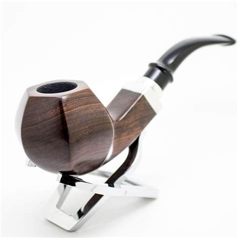What Makes A Good Smoking Pipe Know The Important Considerations