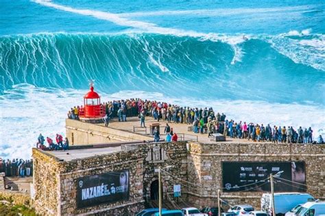 How To Visit The Big Waves In Nazare Portugal 2023 Guide Many
