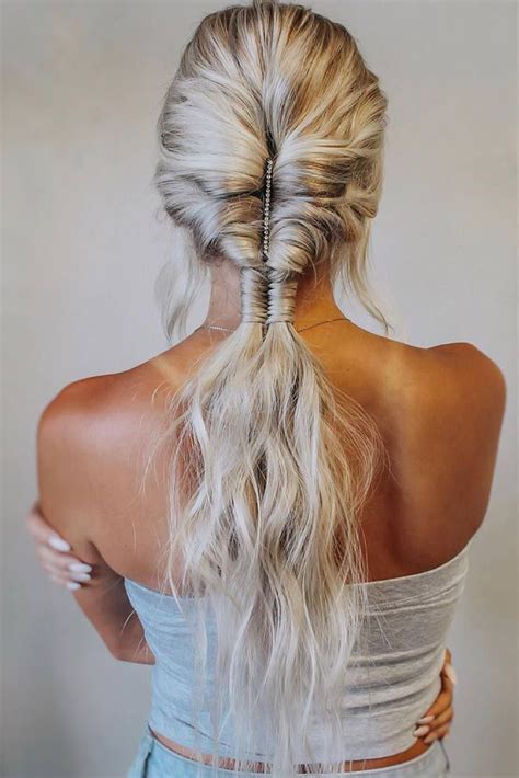 25 Ways To Create Stunning Topsy Tail Hairstyles For Any Occasion