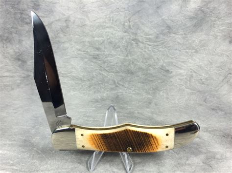 What Is A 2013 Case Xx 6165 Cv Amber Bone Folding Hunter Pocket Knife
