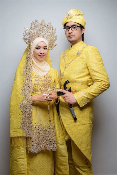 Baju Nikah Sanding Songket Warisan Melayu Kuning Diraja Wedding Suits For Bride Nikah Outfit