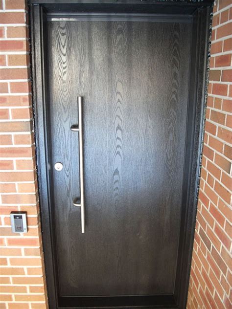 Modern Contemporary Front Entrance Door Woodgrain Single Door
