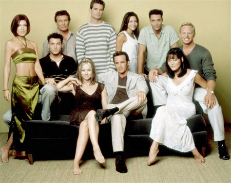 Beverly Hills 90210 Every Season Ranked Glamour Vlrengbr