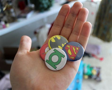 Superhero Buttons ♥ Eпјоі ρɦστ0ɡɾαρɧγ ♥ Flickr
