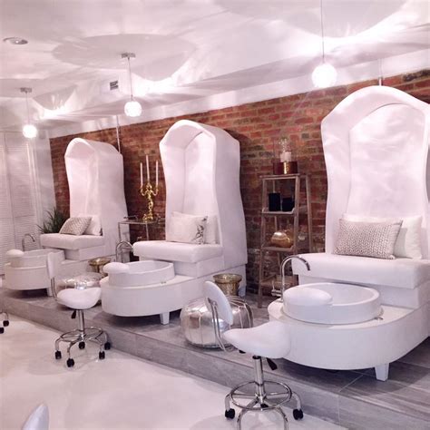 Audrey Built In Pedicure Chair And Foot Spa Michele Pelafas Spa