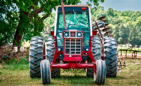 International Harvester | International tractors, International harvester, Old tractors