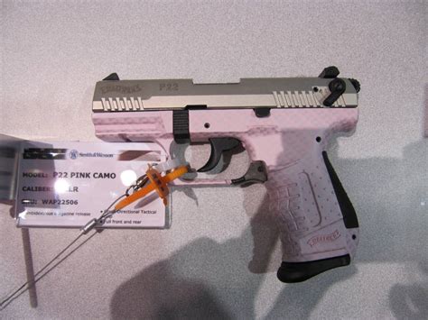 A Pretty Pink Camo Walther P22 The Firearm Blogthe Firearm Blog