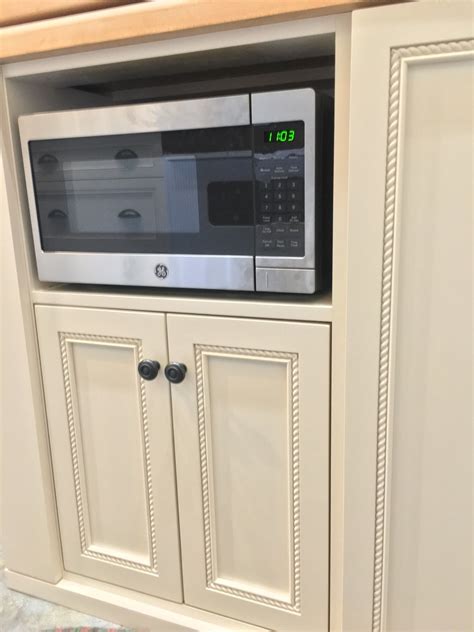 Select an address below to find out where to buy kitchen cabinets in knoxville, tn. Residential Gallery - Knoxville Custom Cabinets