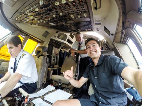 Bangkok 1 430 1 671 in lufthansa business class from london. Flight Review: United Airlines 747-400 Upper Deck Business ...