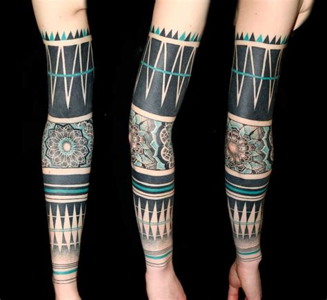 Pin By Matthew Thompson On Colors And Patterns I Like Green Tattoos