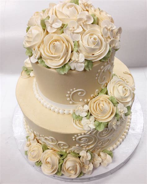 Wedding Cake White With Flowers