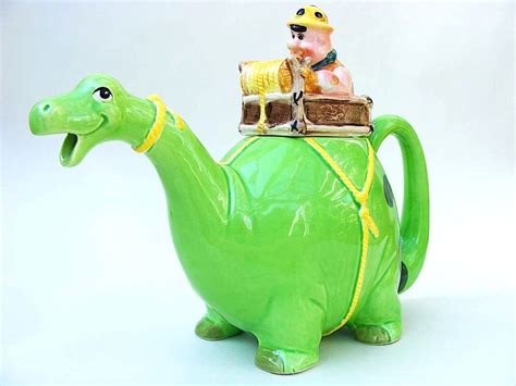Flinstones Dinosaur Teapot Fred Flinstone Riding On Back Of Bright