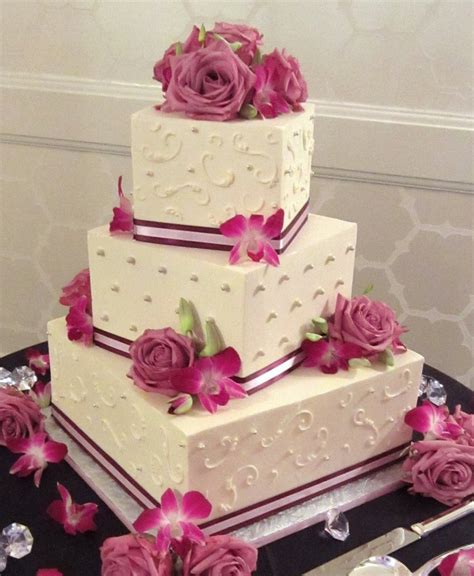 49 hydrangea wedding cakes ranked in order of popularity and relevancy. Scroll Wedding Cake - CakeCentral.com