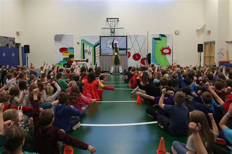 climb theatre teaches self control with superheroes pine and lakes echo journal news