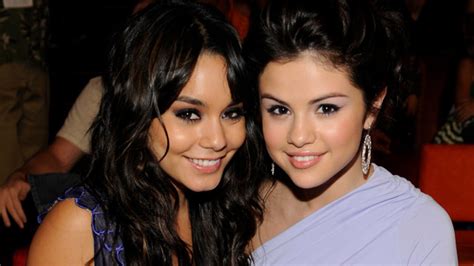 OMG Vanessa Hudgens And Selena Gomez Lip Locked TheCount Com