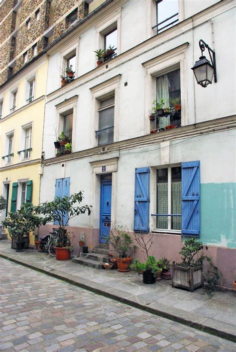 Rue Crémieux One Of Paris Most Colourful Streets French Moments