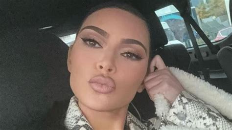 Kim Kardashians Fans Insist Shes Sending A Message To Kanye Wests Wife Bianca Censori With