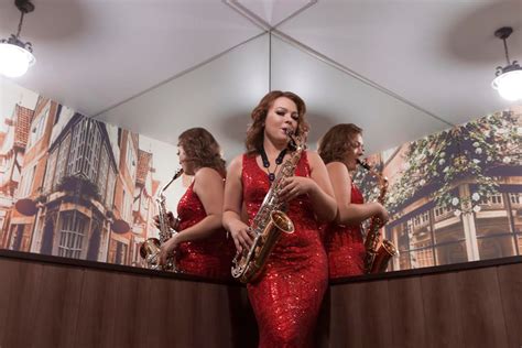 Hire Female Sax Dubai Female Saxophonist Scarlett Entertainment Uae